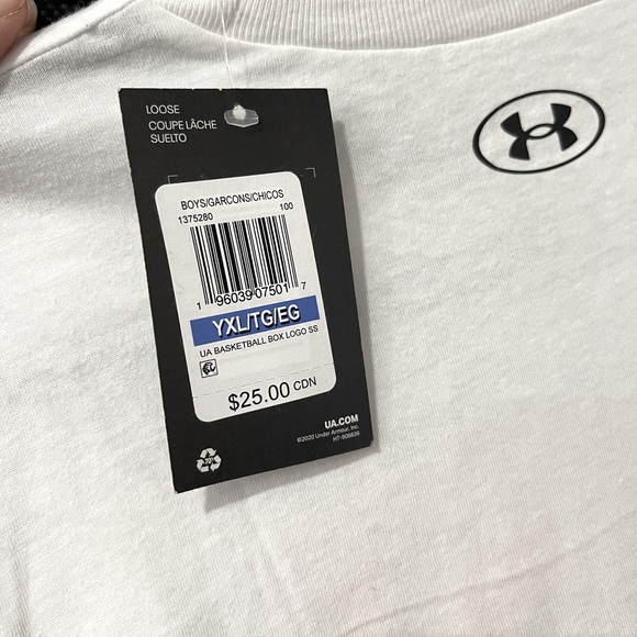 Youth XL Under Armour Tee *BNWT* - Picture 2 of 2